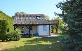 Ruhiges, sehr schönes Haus/Grundstück in Elbnähe.